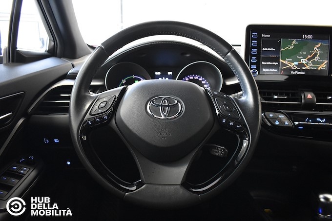 TOYOTA C-HR 1.8 Hybrid E-CVT Business